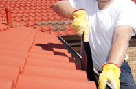 Whetsted gutter repair